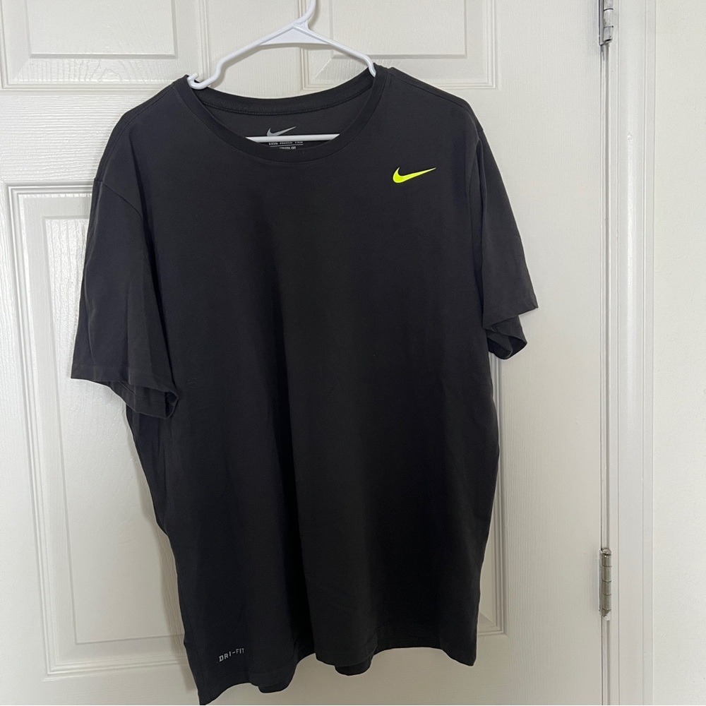 Nike Men's Black Tee with Neon Yellow Swoosh